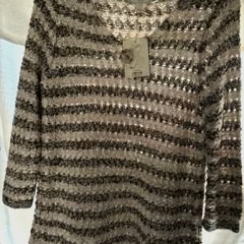 Dana Buchman 55% cotton 45% polyester woven sweater in earth tones Size M